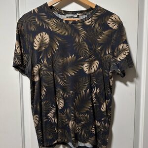 Vince brown Pima cotton leaf patterned SS crew neck tee size small